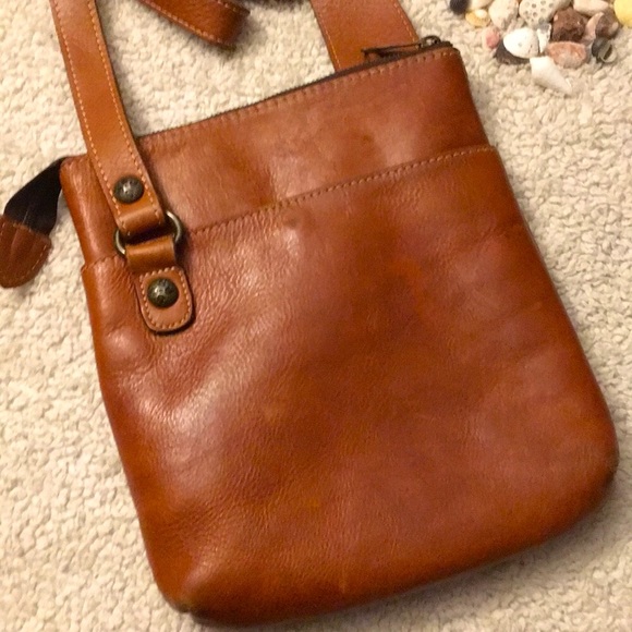 Patricia Nash Leather crossbody bag. - Picture 5 of 8